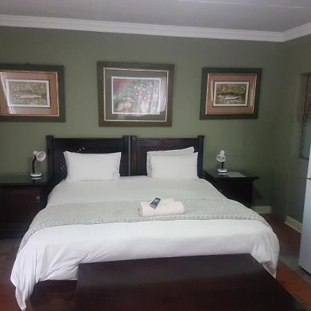 Izimbali Lodge And Restaurant Ermelo Luaran gambar