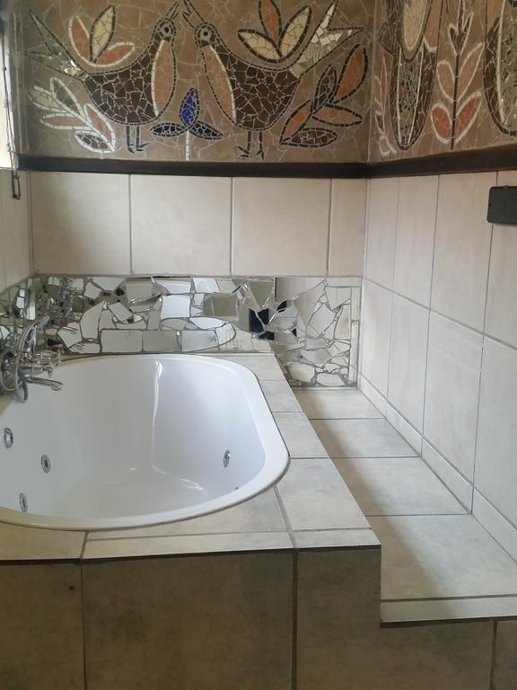 Izimbali Lodge And Restaurant Ermelo Luaran gambar